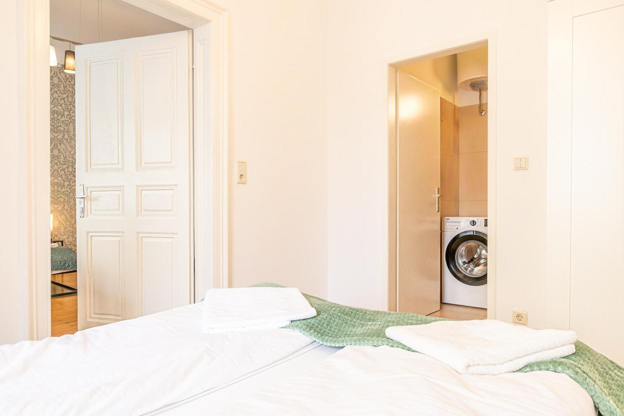 Friendly 2Br Apt- Near Rennweg & Belvedere Palace Apartment Viena Exterior foto
