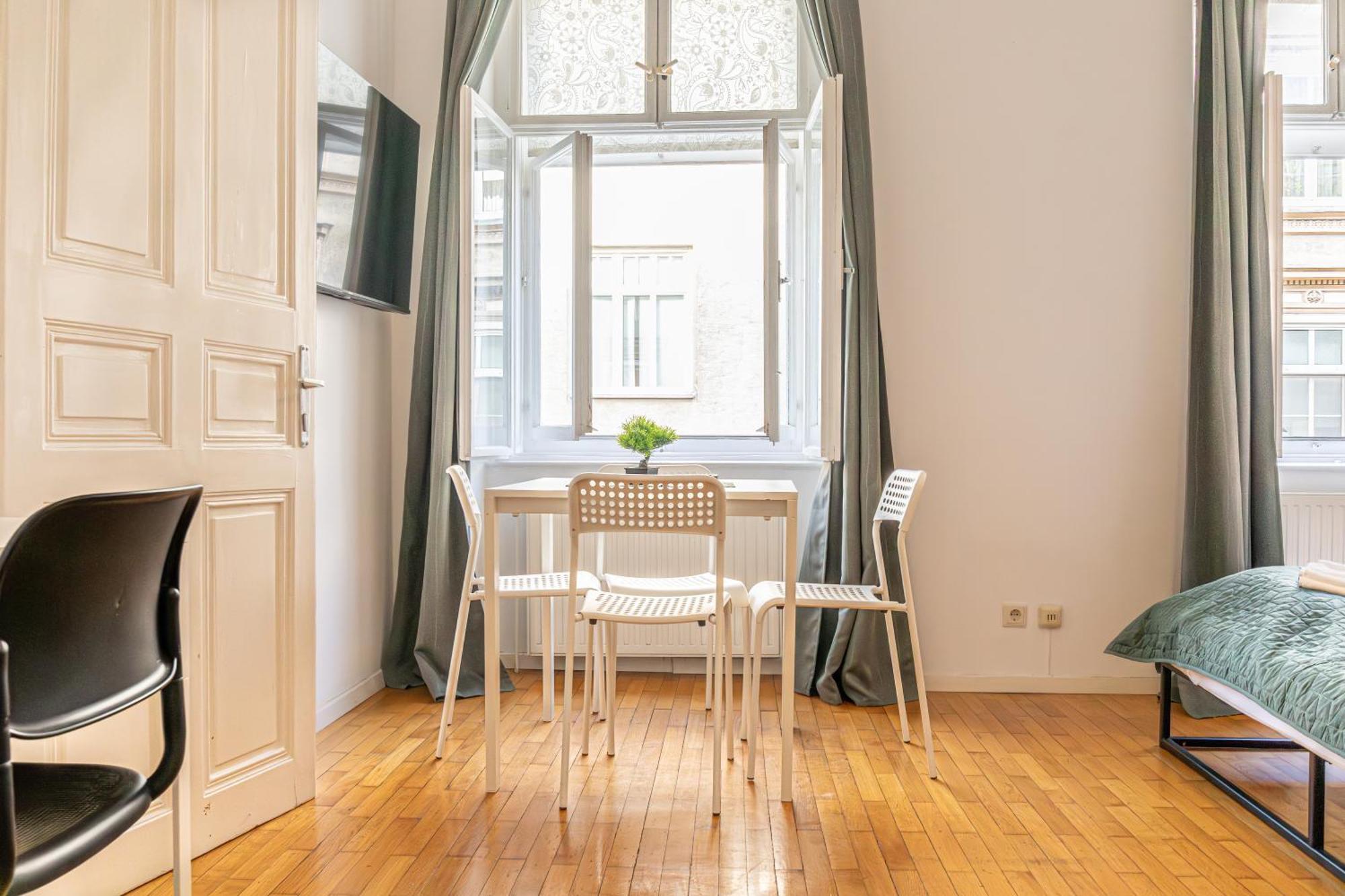 Friendly 2Br Apt- Near Rennweg & Belvedere Palace Apartment Viena Exterior foto